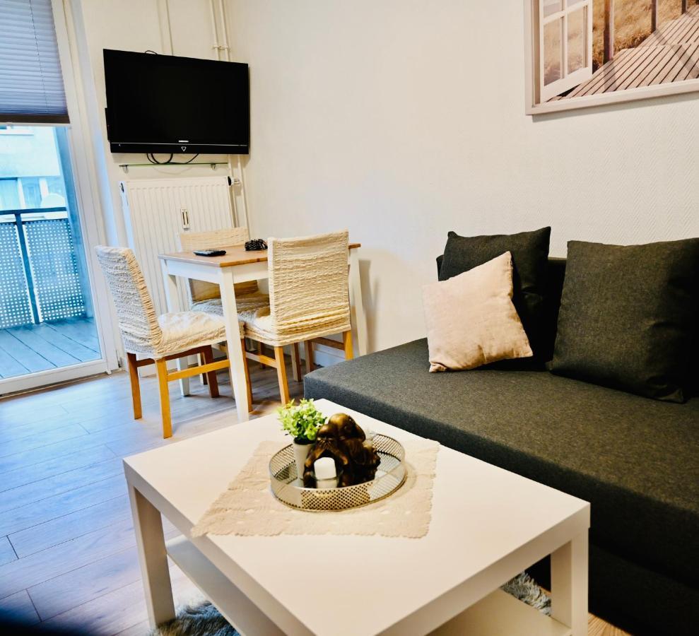 With Balkon - Near Koelnmesse - Temporary Living- *